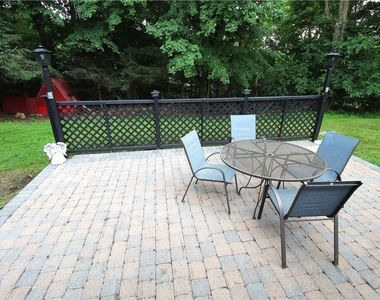 24 Forest Road - Photo Thumbnail 47
