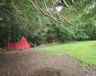 24 Forest Road - Photo Thumbnail 49