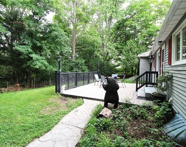 24 Forest Road - Photo Thumbnail 45