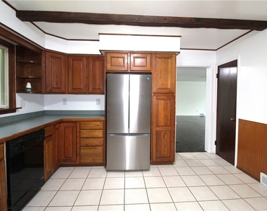24 Forest Road - Photo Thumbnail 25