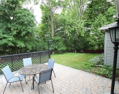 24 Forest Road - Photo Thumbnail 44