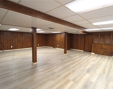 24 Forest Road - Photo Thumbnail 34