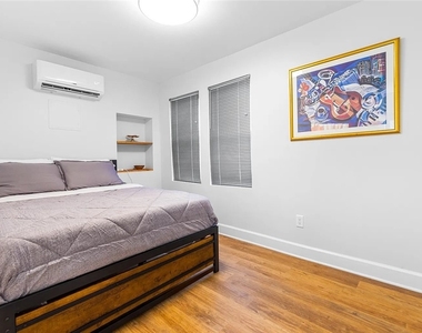 7849 Kellogg Street - Photo Thumbnail 9