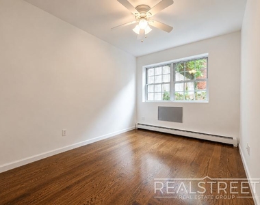 72-08 44th Ave - Photo Thumbnail 7