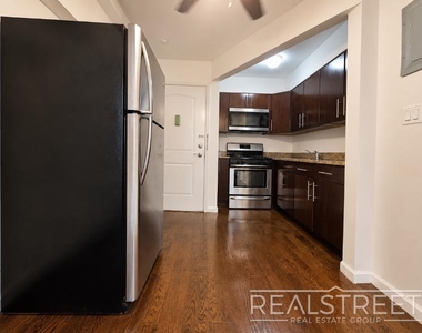 72-08 44th Ave - Photo Thumbnail 2
