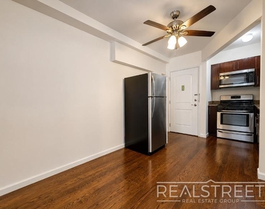 72-08 44th Ave - Photo Thumbnail 1