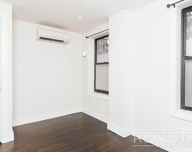 72 Maujer Street - Photo Thumbnail 4