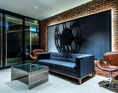 72 Maujer Street - Photo Thumbnail 13