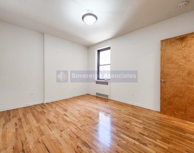 700 Fort Washington Avenue - Photo Thumbnail 9