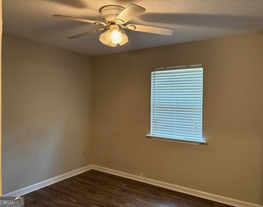116 Harden Road - Photo Thumbnail 11