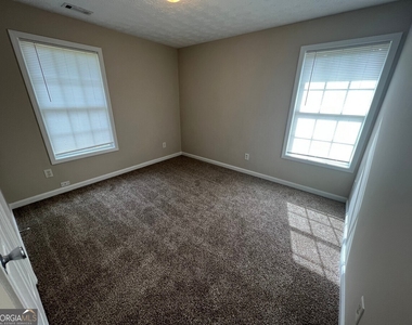 158 Elder Drive - Photo Thumbnail 12