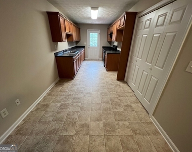 158 Elder Drive - Photo Thumbnail 8