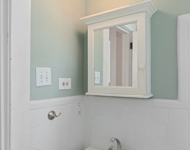 7 Park Lane Ne - Photo Thumbnail 28