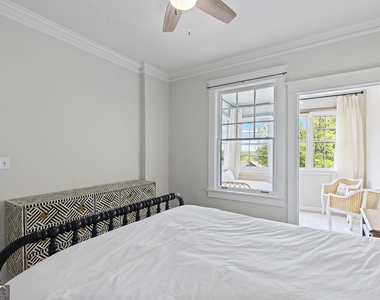 7 Park Lane Ne - Photo Thumbnail 22