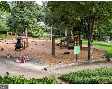 7 Park Lane Ne - Photo Thumbnail 33