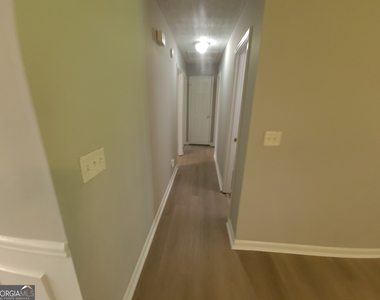 2652 Creek Hollow Drive - Photo Thumbnail 7