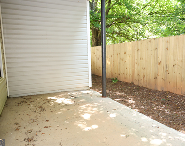 6335 Waveland Drive - Photo Thumbnail 18