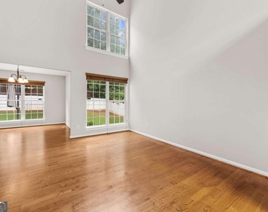 3868 Brushy Ridge Way - Photo Thumbnail 7