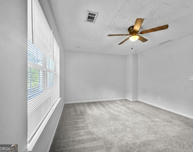 417 Kirkland Drive - Photo Thumbnail 10