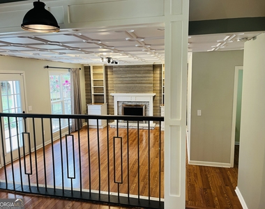 55 Tyler Woods Drive - Photo Thumbnail 13