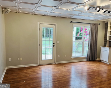 55 Tyler Woods Drive - Photo Thumbnail 14