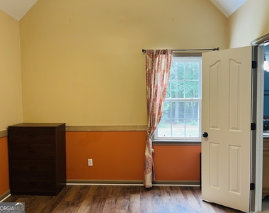 55 Tyler Woods Drive - Photo Thumbnail 36