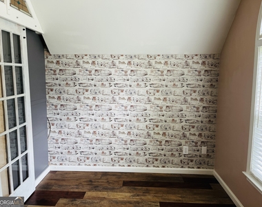 55 Tyler Woods Drive - Photo Thumbnail 43