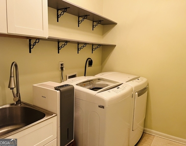 55 Tyler Woods Drive - Photo Thumbnail 46