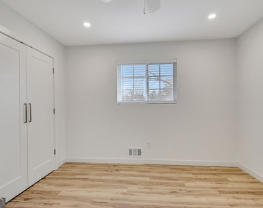 183 Pine Street Ne - Photo Thumbnail 42