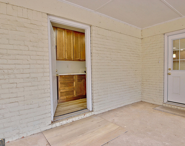 183 Pine Street Ne - Photo Thumbnail 52