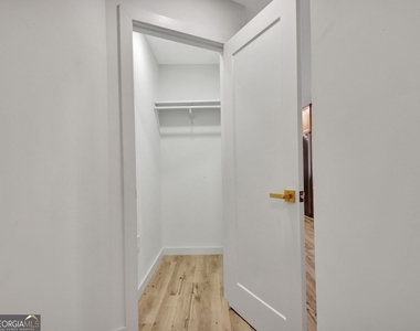 183 Pine Street Ne - Photo Thumbnail 32
