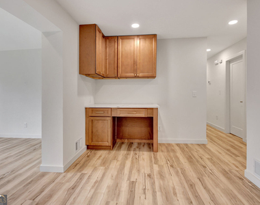 183 Pine Street Ne - Photo Thumbnail 19