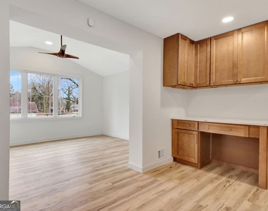 183 Pine Street Ne - Photo Thumbnail 21