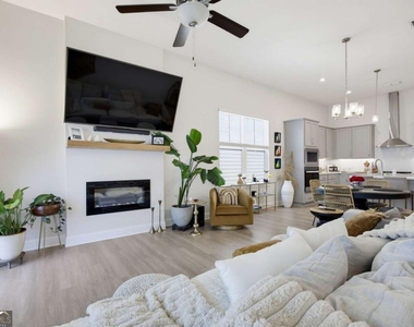 730 Stickley Oak Way - Photo Thumbnail 7