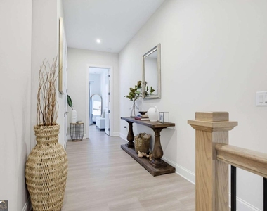730 Stickley Oak Way - Photo Thumbnail 14