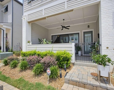 730 Stickley Oak Way - Photo Thumbnail 2