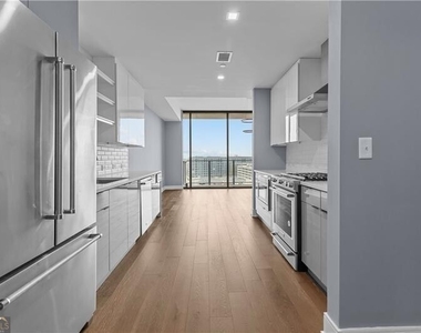 788 W Marietta Street - Photo Thumbnail 11