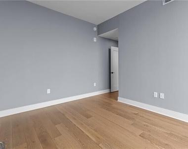 788 W Marietta Street - Photo Thumbnail 25