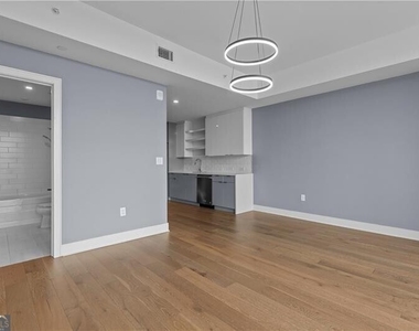 788 W Marietta Street - Photo Thumbnail 18
