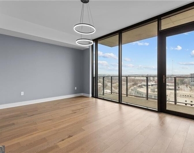 788 W Marietta Street - Photo Thumbnail 19