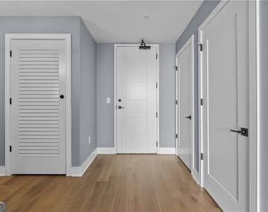 788 W Marietta Street - Photo Thumbnail 6