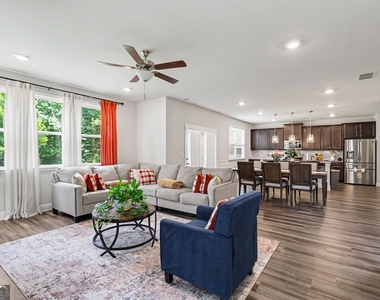 170 Glen Abbey Circle - Photo Thumbnail 8