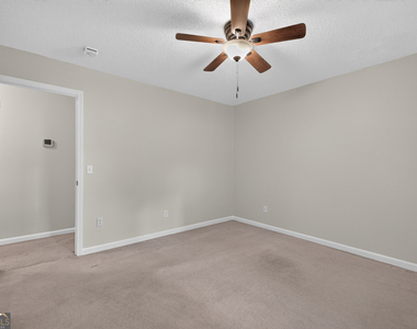 129 Springbrook Drive - Photo Thumbnail 19