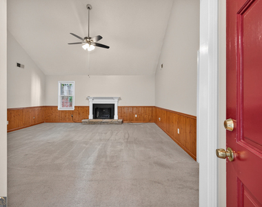 129 Springbrook Drive - Photo Thumbnail 2