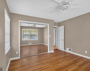 6858 Brandon Mill Road Nw - Photo Thumbnail 12