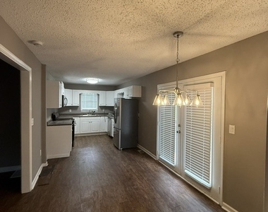 6790 Queen Mill Road Se - Photo Thumbnail 19