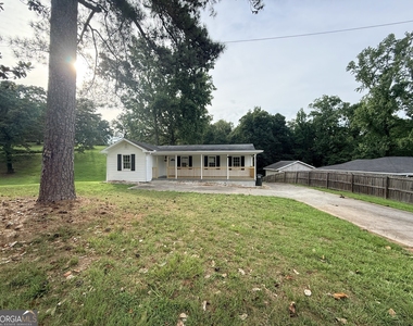 6790 Queen Mill Road Se - Photo Thumbnail 15