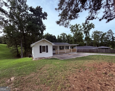 6790 Queen Mill Road Se - Photo Thumbnail 11