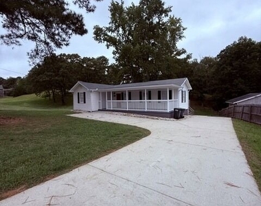 6790 Queen Mill Road Se - Photo Thumbnail 20