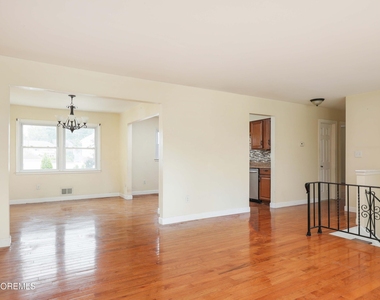 17 Wisteria Place - Photo Thumbnail 5